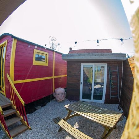 Roulotte Et Sauna De Tonton Bouvy Au Domaine Du Reuze Winnezeele Zewnętrze zdjęcie