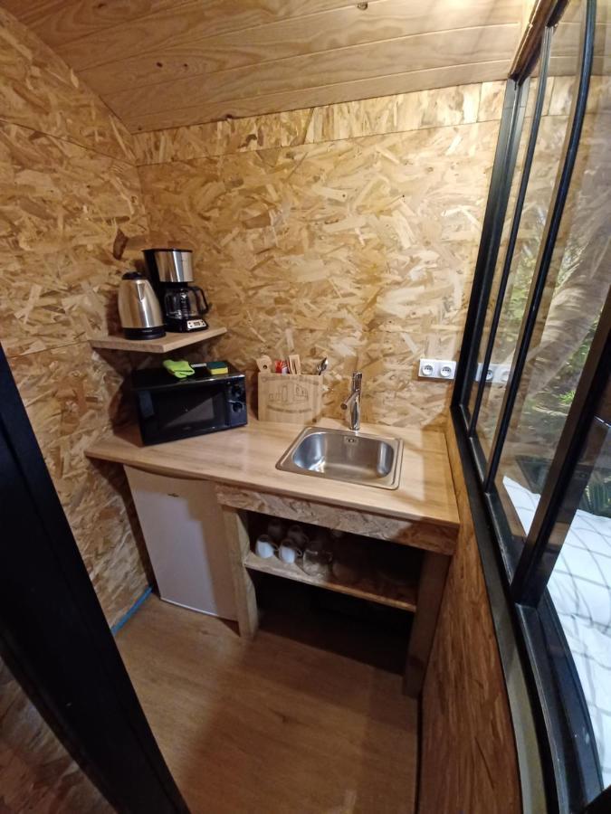 Roulotte Et Sauna De Tonton Bouvy Au Domaine Du Reuze Winnezeele Zewnętrze zdjęcie